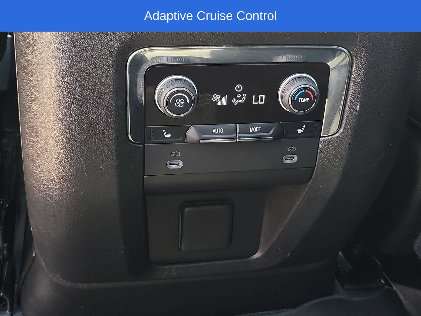 Used 2023 Chevrolet Tahoe RST w/ Sport Performance Package AWD/4WD image 25