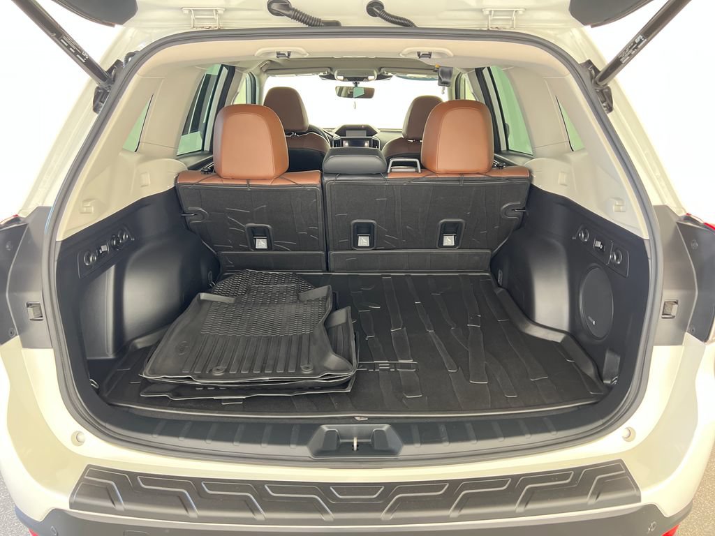 Used 2023 Subaru Forester Touring AWD/4WD image 25