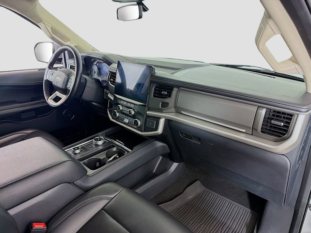 Used 2024 Ford Expedition Max XLT AWD/4WD image 20