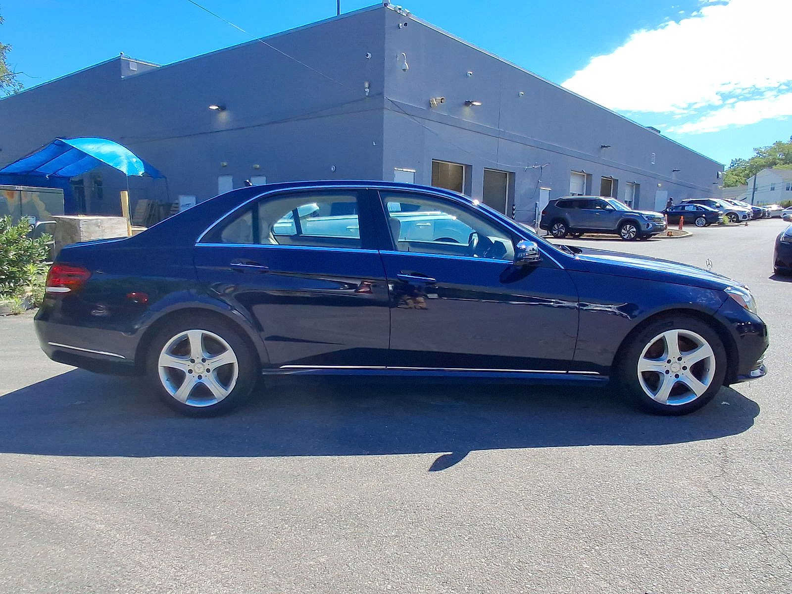 Used 2015 Mercedes-Benz E 350 4MATIC Sedan image 31