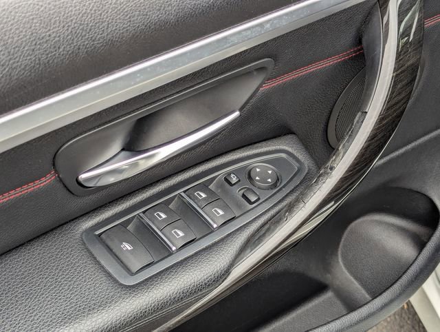 Used 2018 BMW 430i Convertible RWD image 11