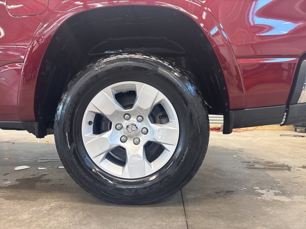 Used 2025 RAM 1500 Big Horn AWD/4WD image 27