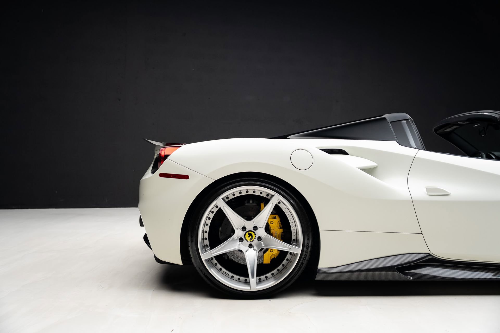 Used 2016 Ferrari 488 Spider RWD image 41