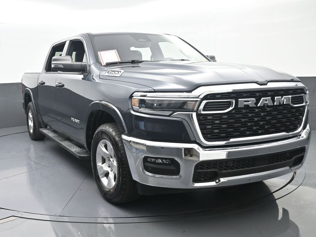 Used 2025 RAM 1500 Big Horn AWD/4WD image 9