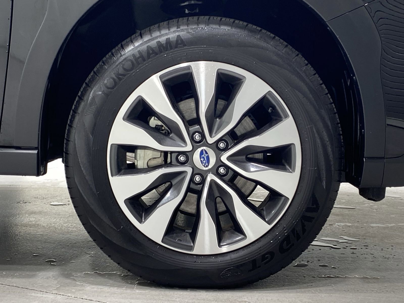 Certified 2025 Subaru Outback Touring w/ Tech Package 2 image 10