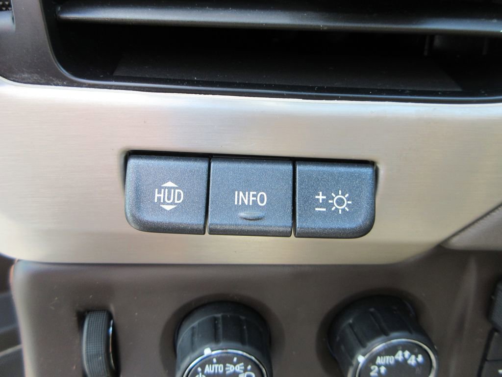 Used 2020 GMC Yukon XL Denali image 27