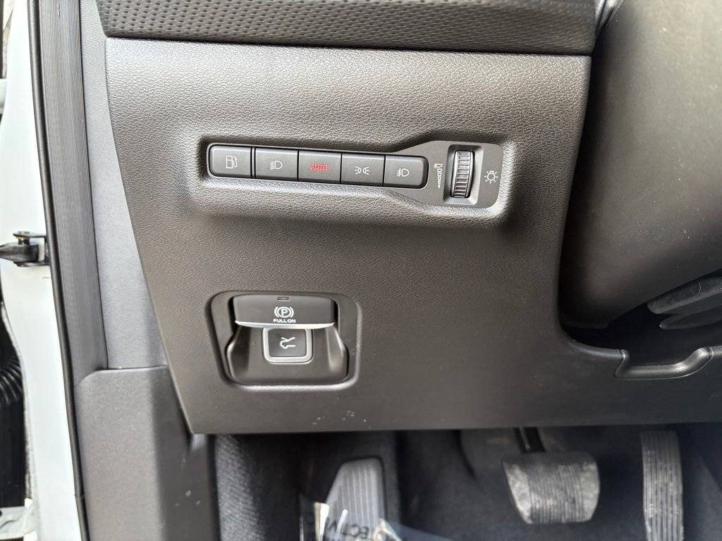 New 2026 Jeep Cherokee Limited image 20