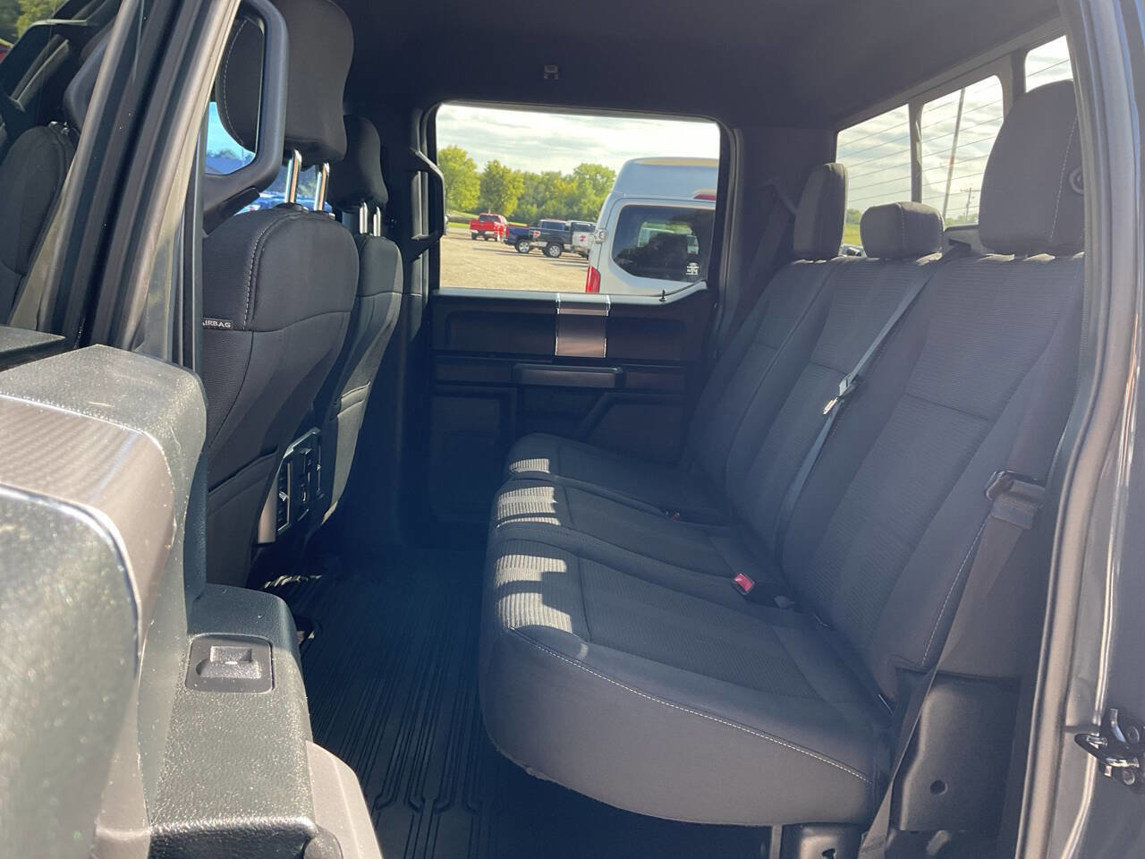 Used 2016 Ford F150 XLT w/ Equipment Group 302A Luxury image 6
