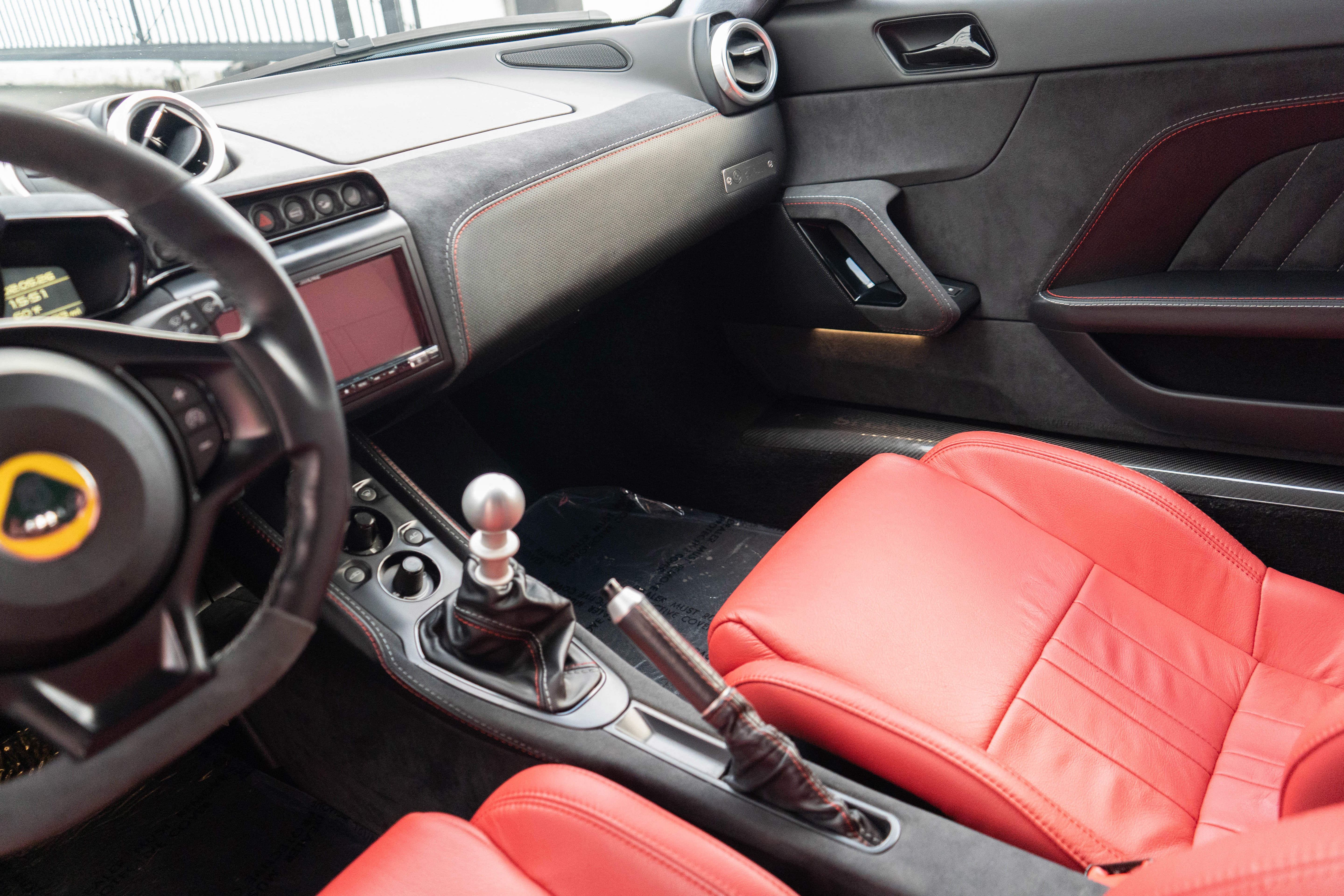 Used 2020 Lotus Evora image 18