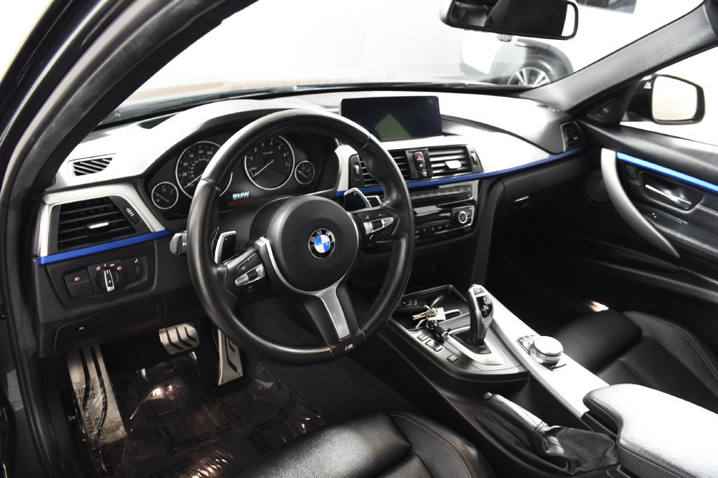 Used 2018 BMW 340i xDrive Sedan AWD/4WD image 12