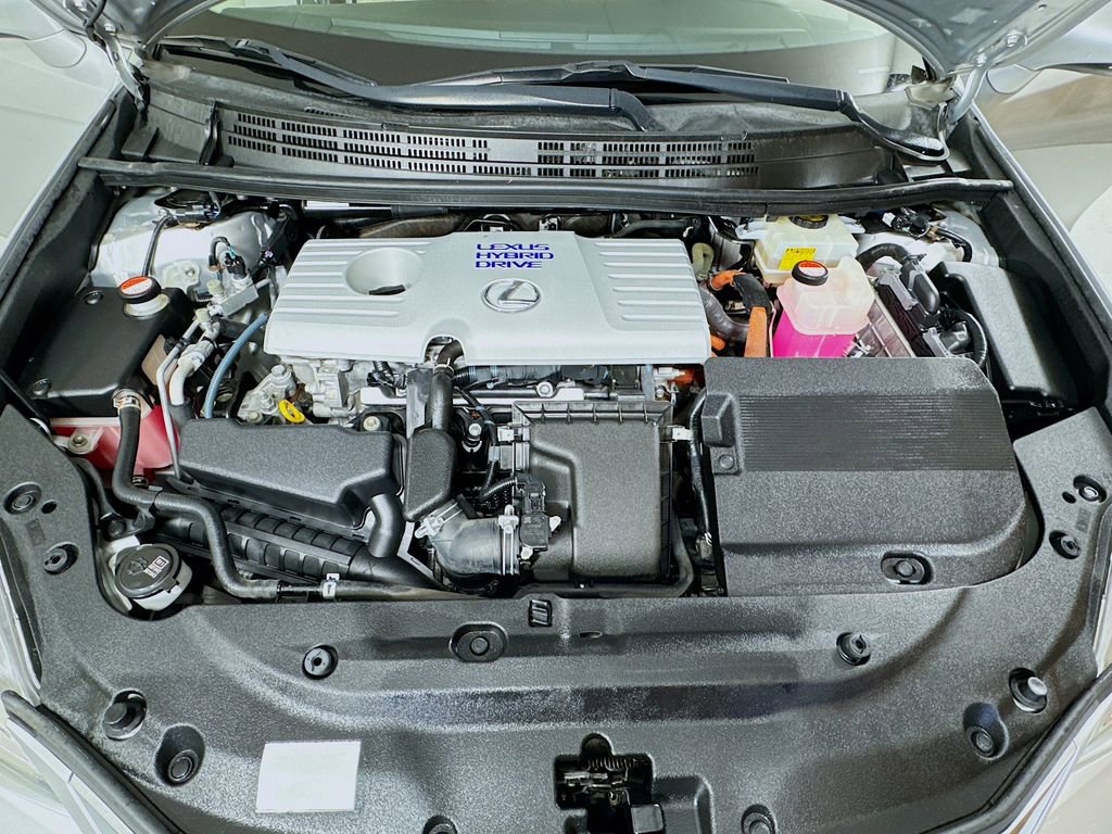Used 2016 Lexus CT 200h w/ Seat Comfort Package FWD image 19