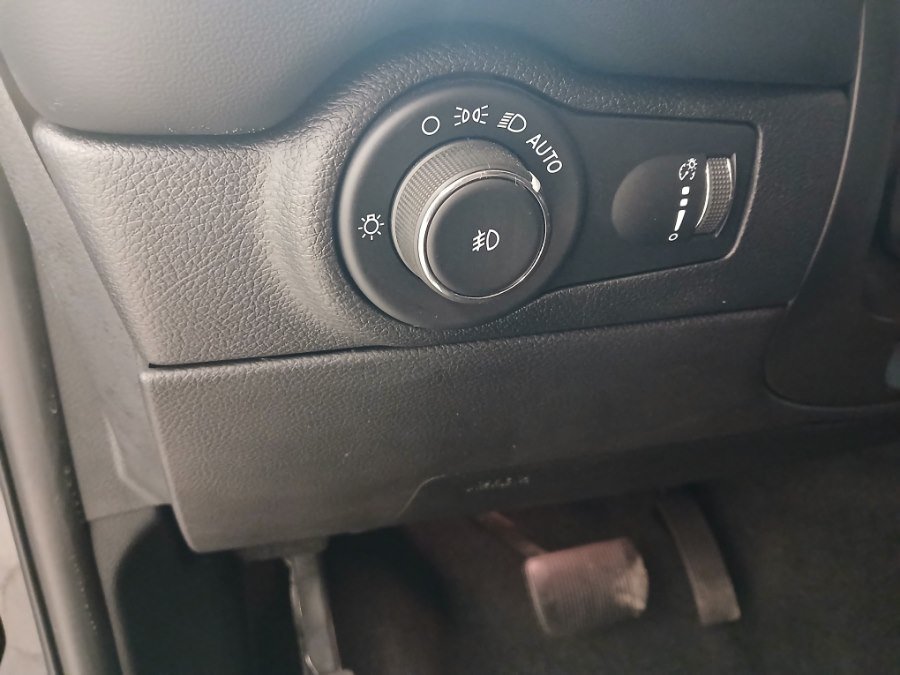 Used 2022 Dodge Durango GT AWD/4WD image 23