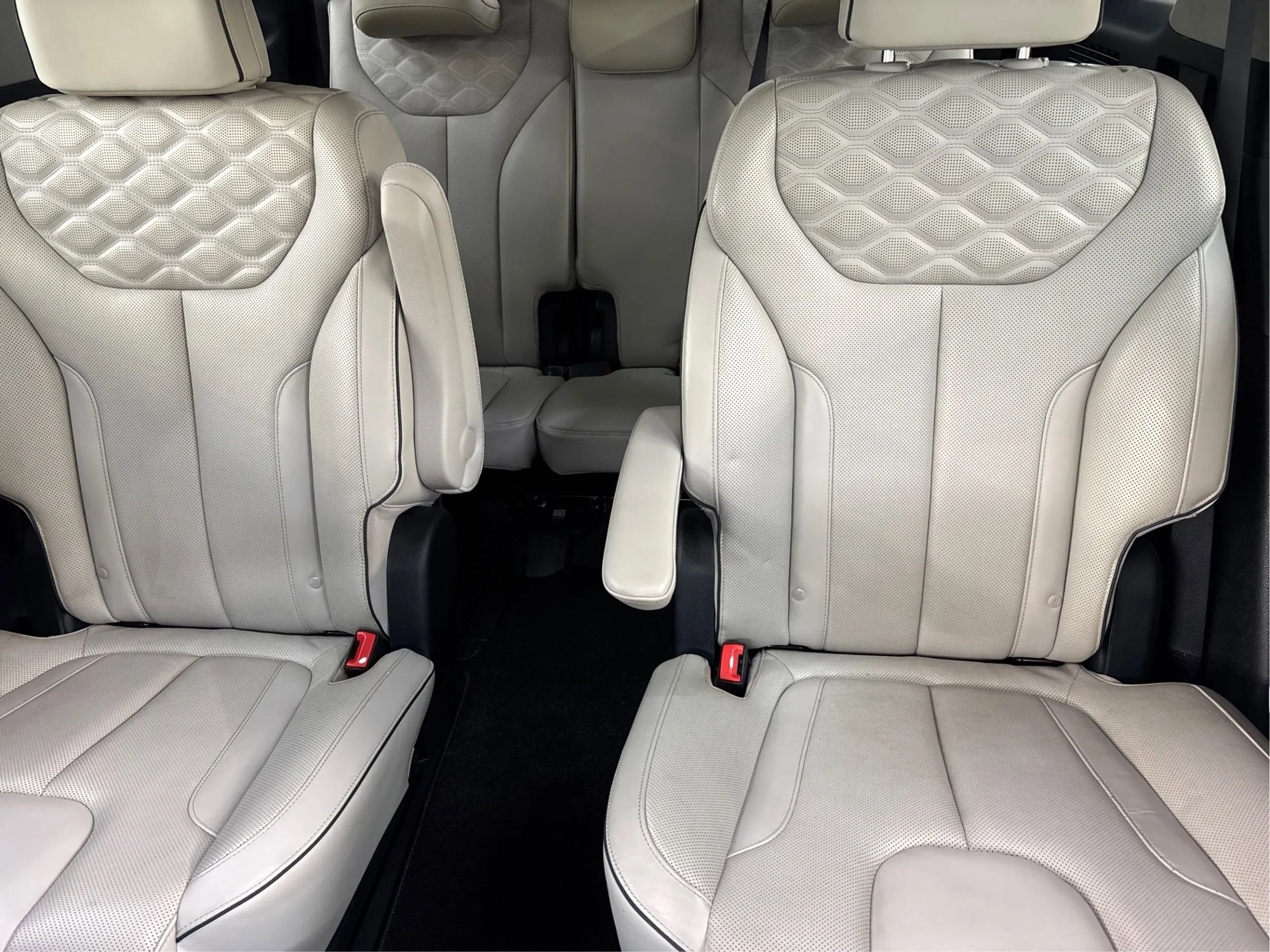 Used 2021 Hyundai Palisade Limited AWD/4WD image 20