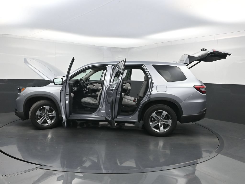 Used 2023 Honda Pilot EX-L image 37