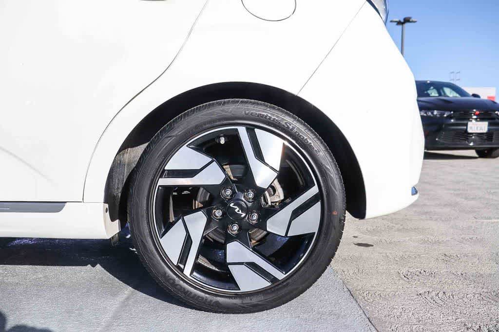 Used 2023 Kia Soul GT-Line FWD image 10