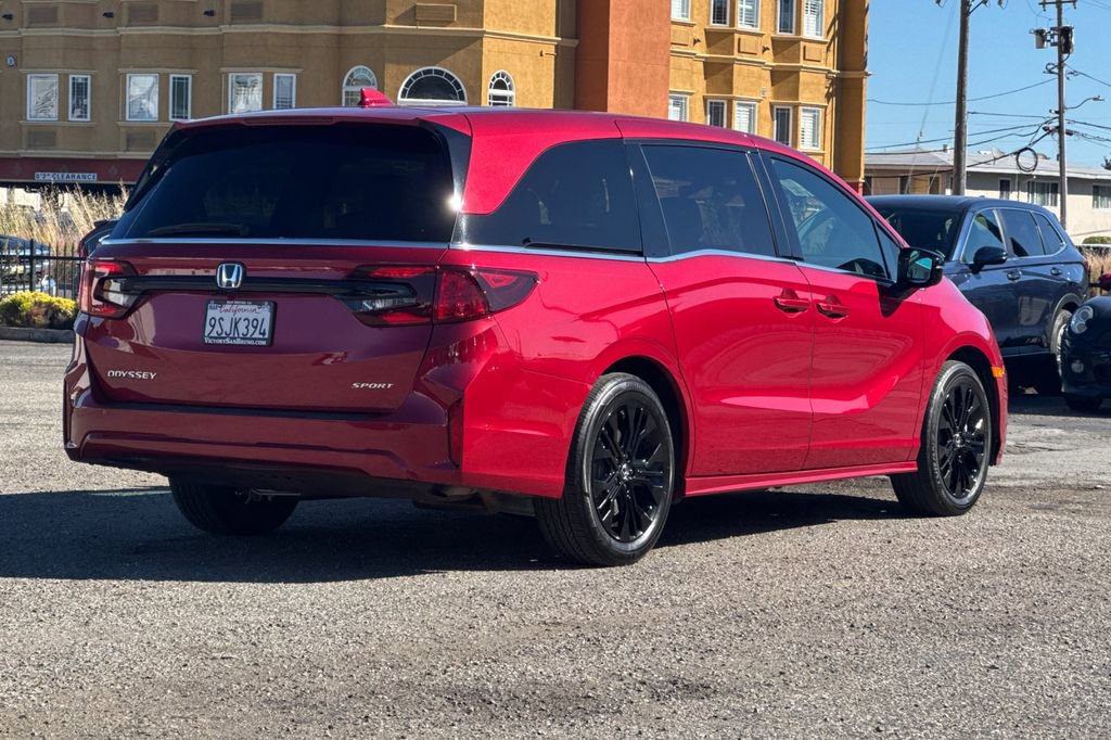 Certified 2025 Honda Odyssey Sport-L image 4