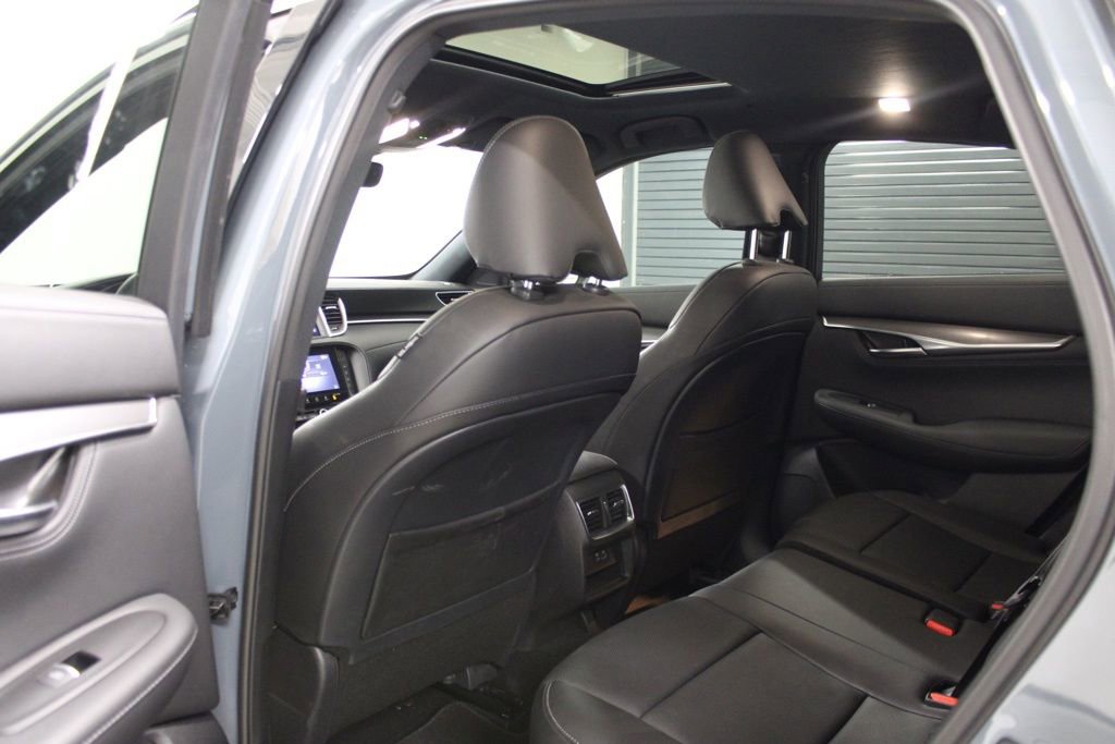 Certified 2025 INFINITI QX55 Luxe w/ Cargo Package image 42