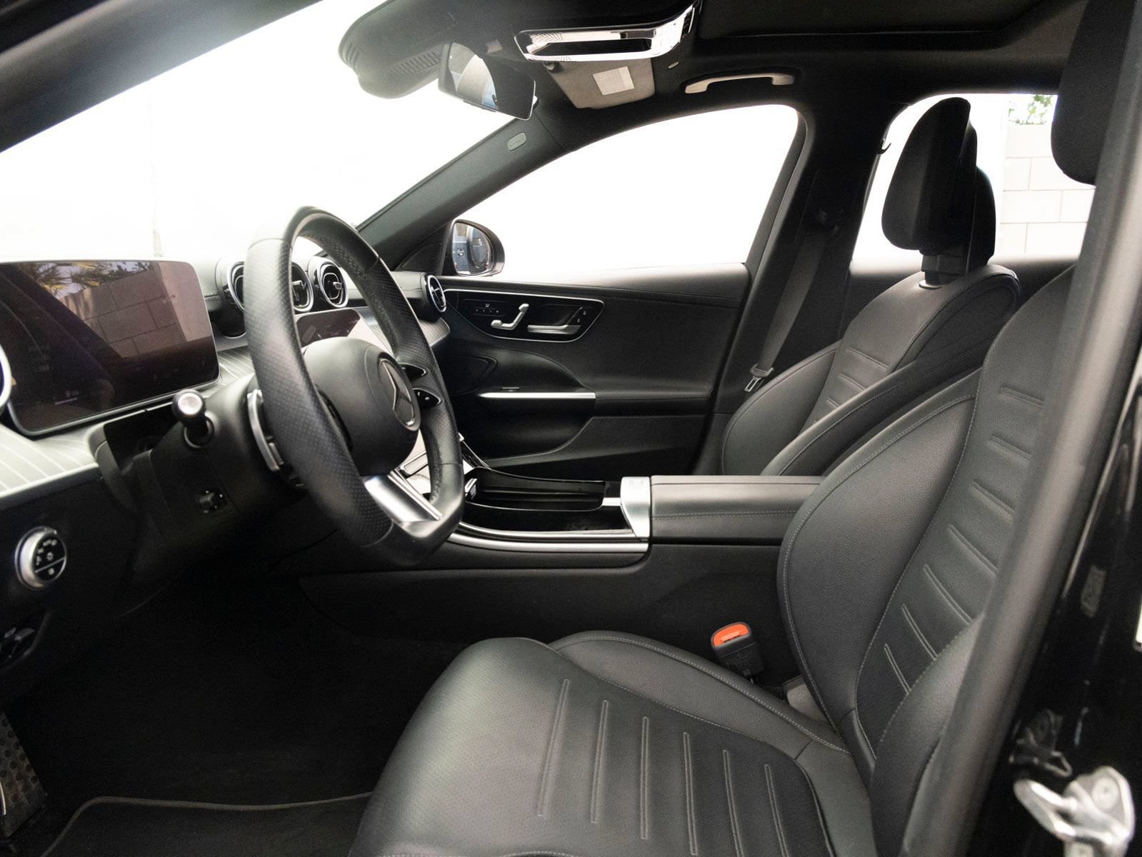 Used 2023 Mercedes-Benz C 300 Sedan image 14