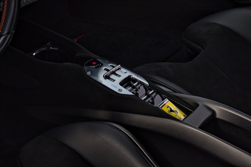 Used 2023 Ferrari SF90 Spider AWD/4WD image 17
