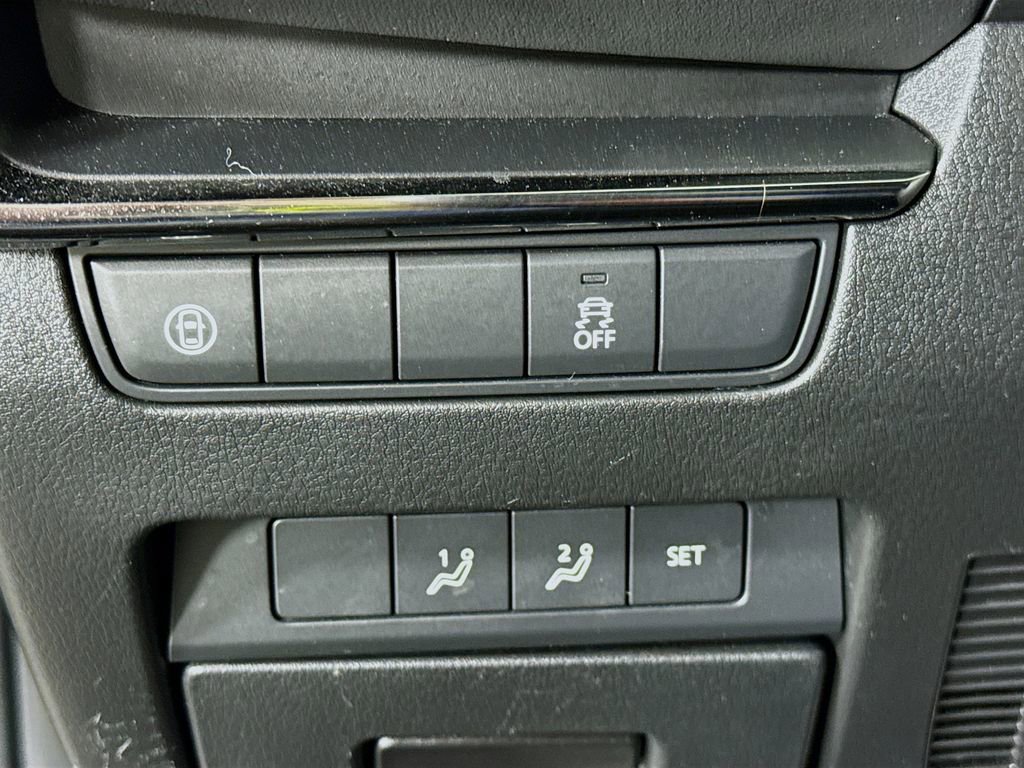 Used 2020 MAZDA MAZDA3 AWD Hatchback w/ Preferred Pkg image 20