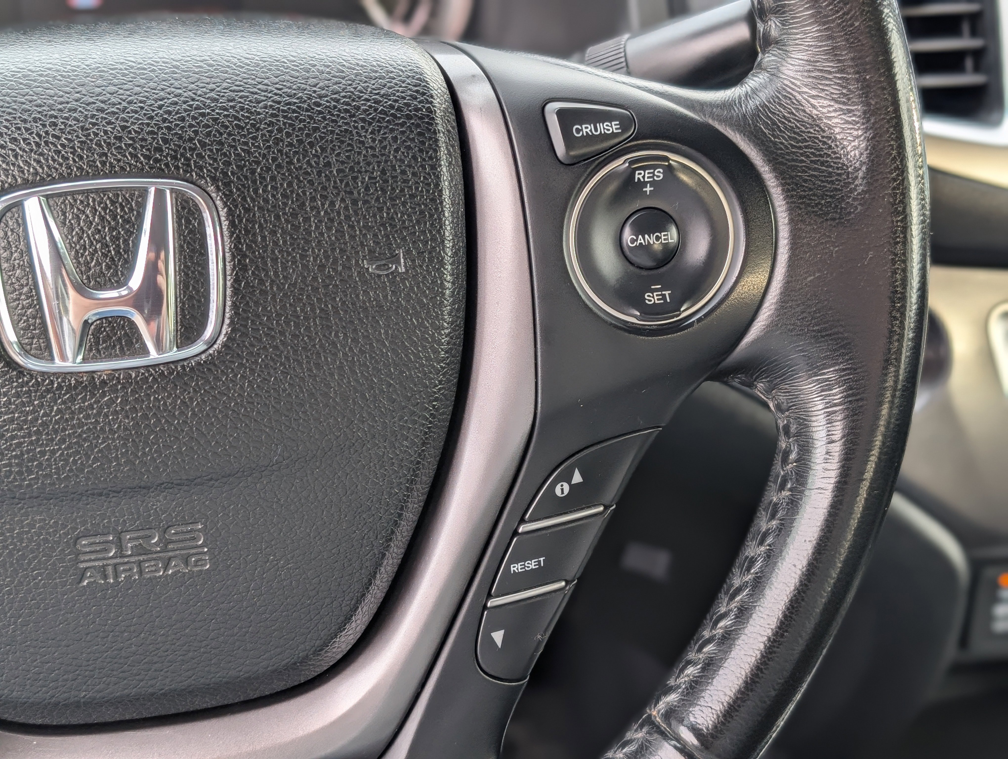 Used 2017 Honda Ridgeline RTL-T image 17