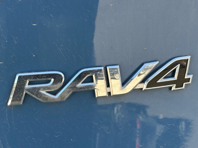 Certified 2024 Toyota RAV4 SE w/ Weather Package AWD/4WD image 11