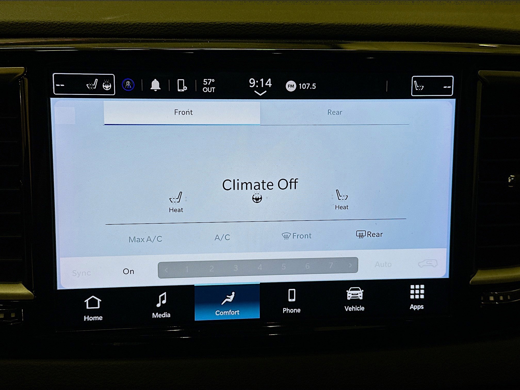 Used 2024 Chrysler Pacifica Touring-L image 24