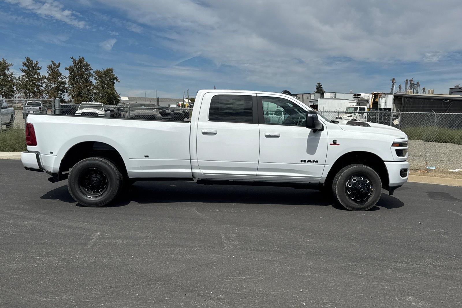 New 2027 RAM 3500 Laramie AWD/4WD image 2