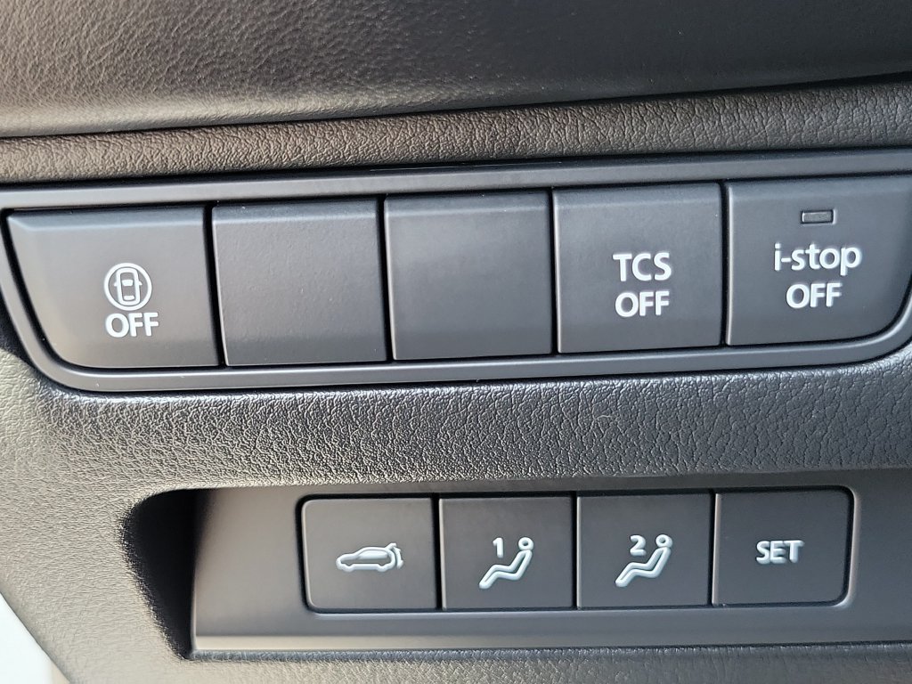 Certified 2025 MAZDA CX-50 Meridian Edition AWD/4WD image 16