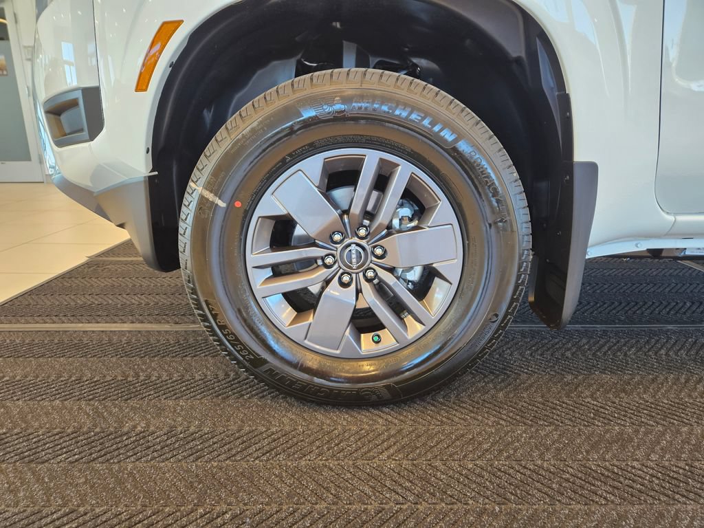 New 2026 Nissan Frontier SV w/ Tow Package AWD/4WD image 12