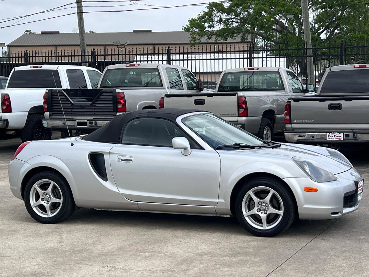 Used 2002 Toyota MR2 RWD image 53