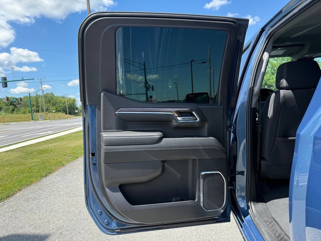 Used 2024 Chevrolet Silverado 1500 RST w/ Protection Package AWD/4WD image 12