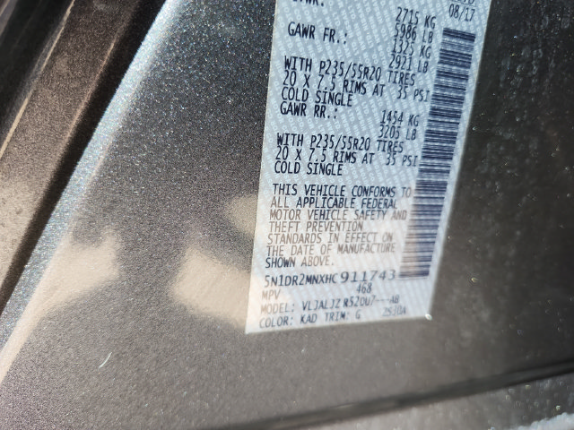 Used 2017 Nissan Pathfinder Platinum FWD image 35