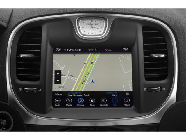 Used 2018 Chrysler 300 Touring w/ Driver Convenience Group RWD image 20