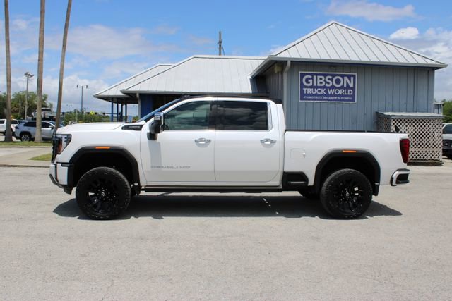 Used 2024 GMC Sierra 2500 Denali Ultimate w/ Max Trailering Package AWD/4WD image 6