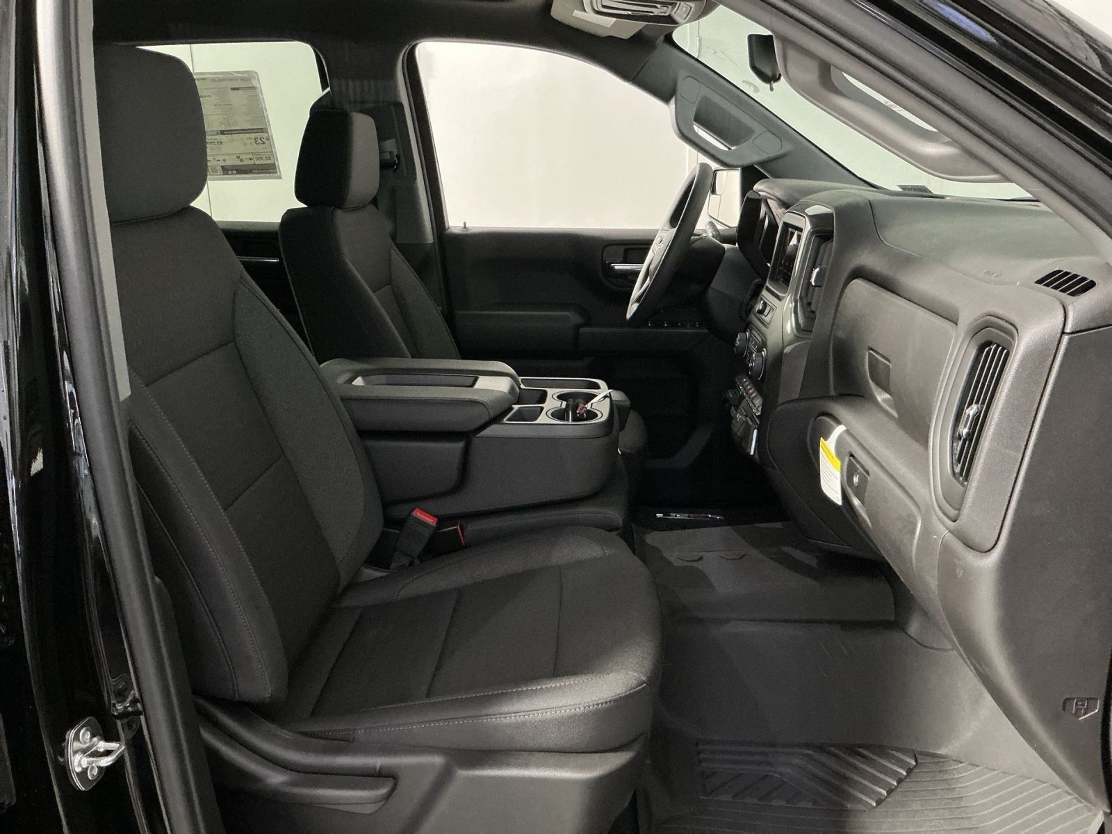 New 2026 Chevrolet Silverado 1500 Custom Trail Boss AWD/4WD image 25