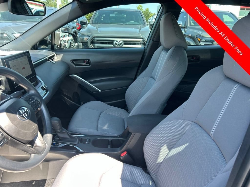 Used 2024 Toyota Corolla Cross AWD Hybrid image 2