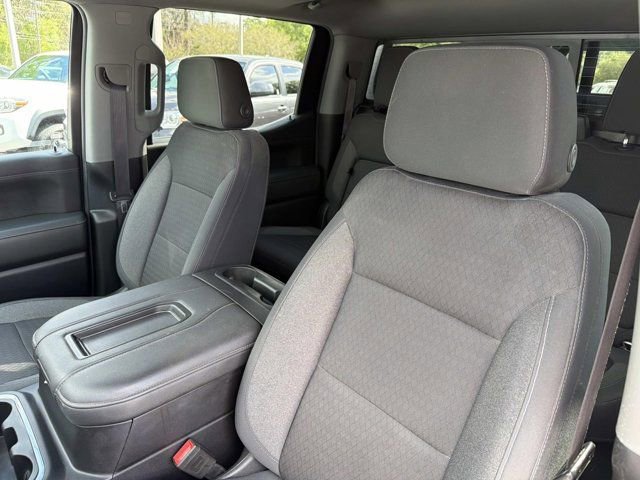 Used 2020 GMC Sierra 1500 Elevation w/ Elevation Value Package image 12