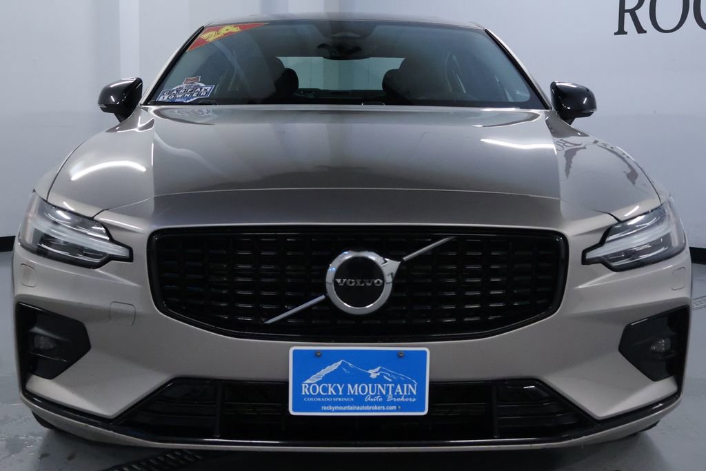 Used 2024 Volvo S60 B5 Core video 2