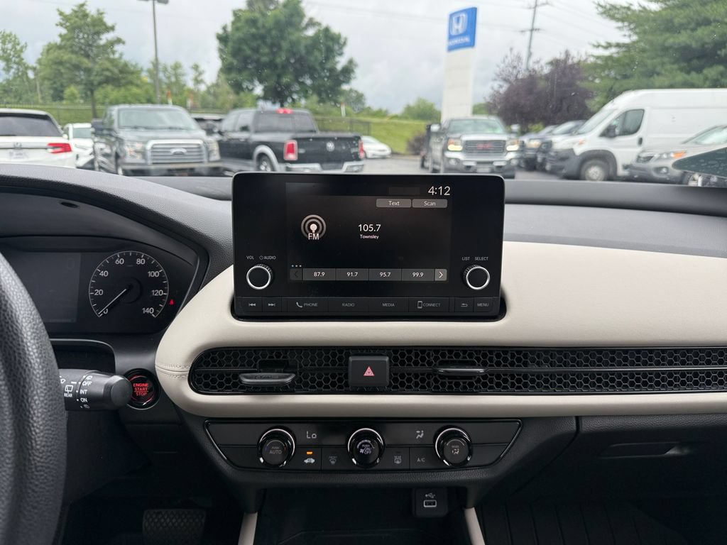 Certified 2023 Honda HR-V LX image 9