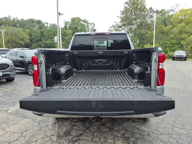 Used 2023 Chevrolet Silverado 1500 LT w/ Leather Package AWD/4WD image 28