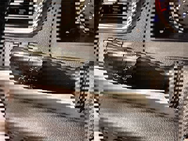 Used 2016 Toyota Camry SE image 27