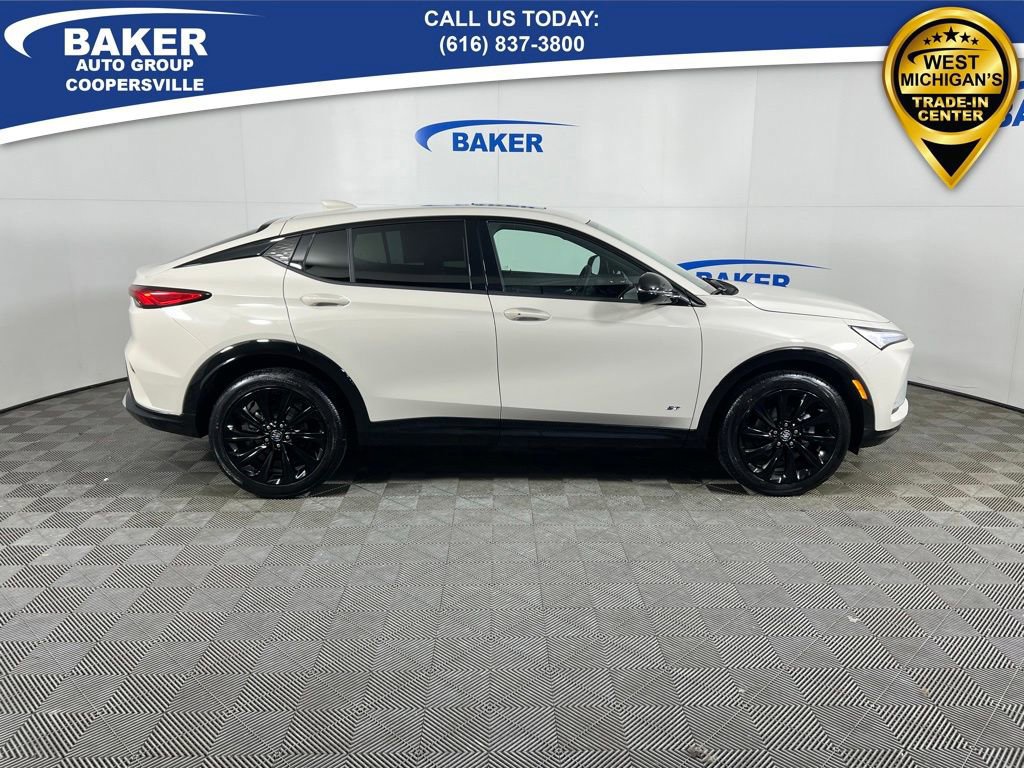 New 2026 Buick Envista Sport Touring w/ Studio Series image 6