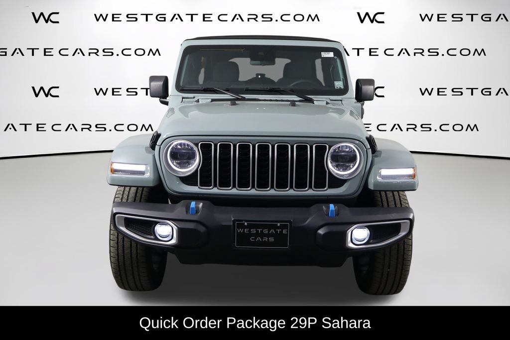 Used 2024 Jeep Wrangler Unlimited Sahara AWD/4WD image 2