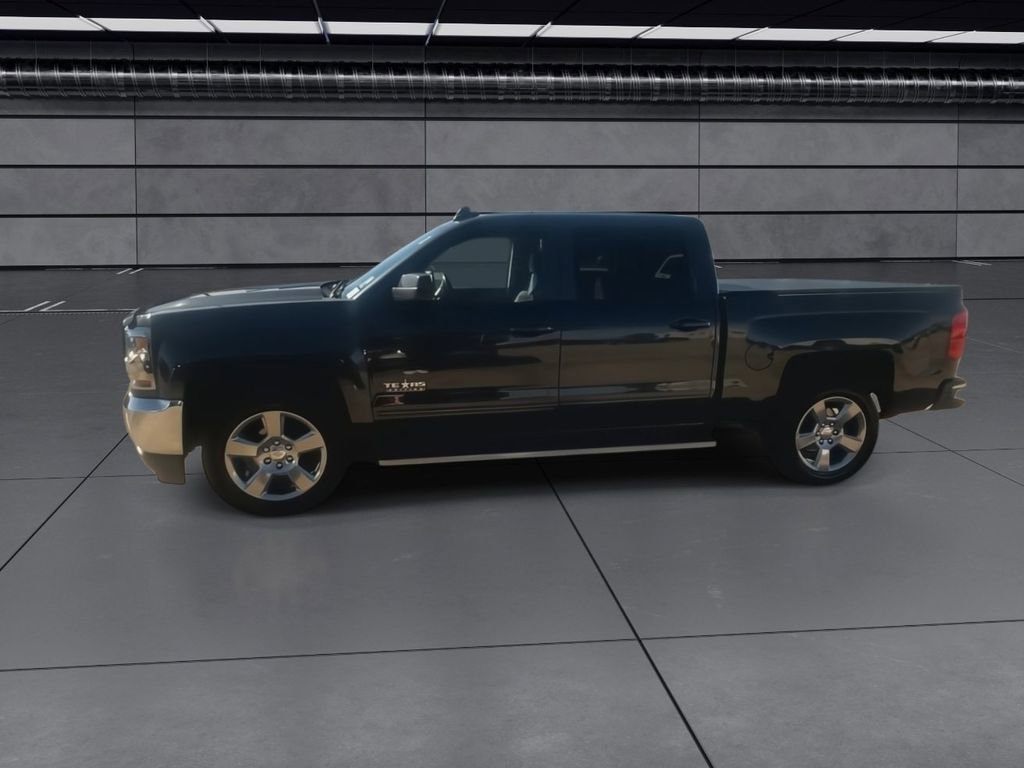 Used 2018 Chevrolet Silverado 1500 LT w/ Texas Edition image 5