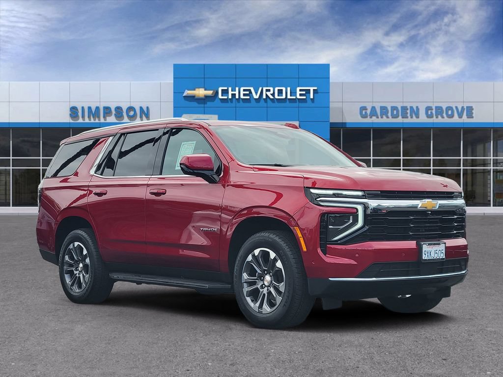 Used 2026 Chevrolet Tahoe LS AWD/4WD image 1