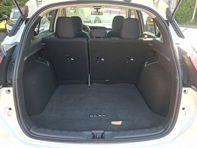 Certified 2023 Nissan Kicks SV FWD image 29