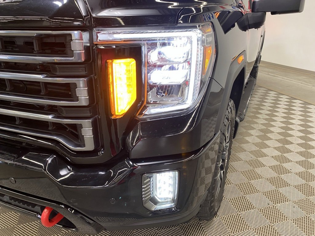 Used 2022 GMC Sierra 2500 AT4 w/ AT4 Premium Plus Package image 7