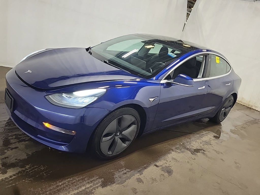 Used 2020 Tesla Model 3 Long Range image 1