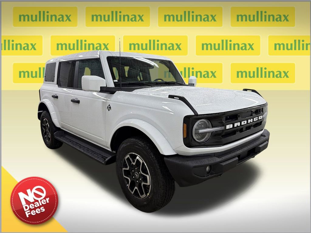 New 2026 Ford Bronco Outer Banks AWD/4WD image 1